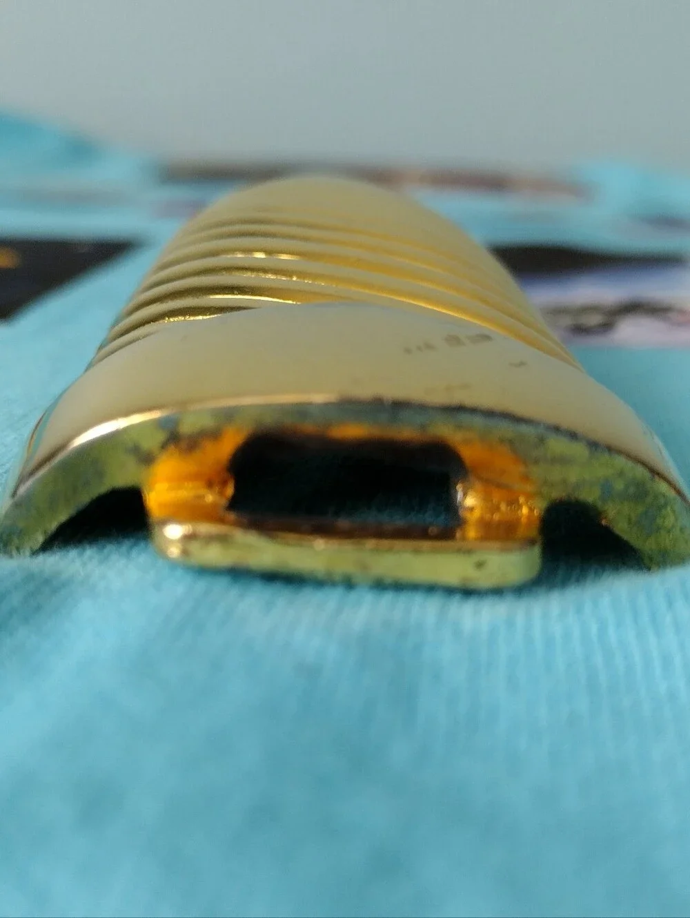 Accessocraft N.Y.C. 80s Gold-Tone Ribbed Belt Buckle